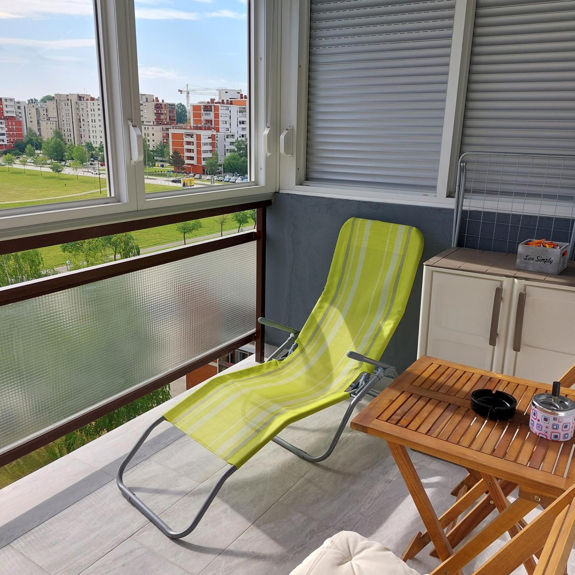 Apartman Ela Karlovac Exterior photo